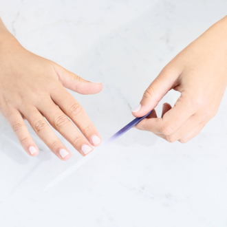 shaping the nails